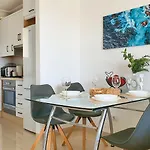 Terraza Sunset In Mar, Pool & Padel Apartment *