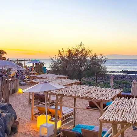 Terraza Sunset In Mar, Pool & Padel Apartamento *